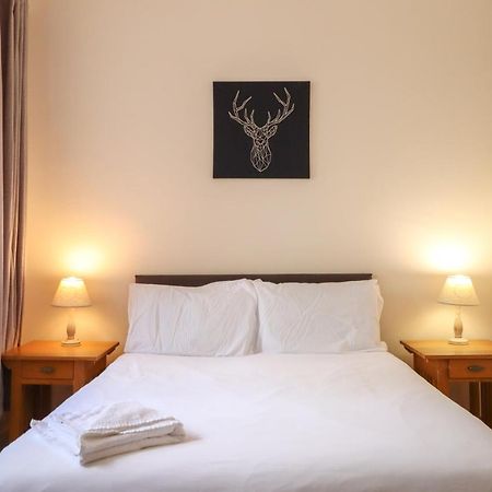 Fantastic Cottage In Loch Lomond National Park 亚历山德里亚 外观 照片
